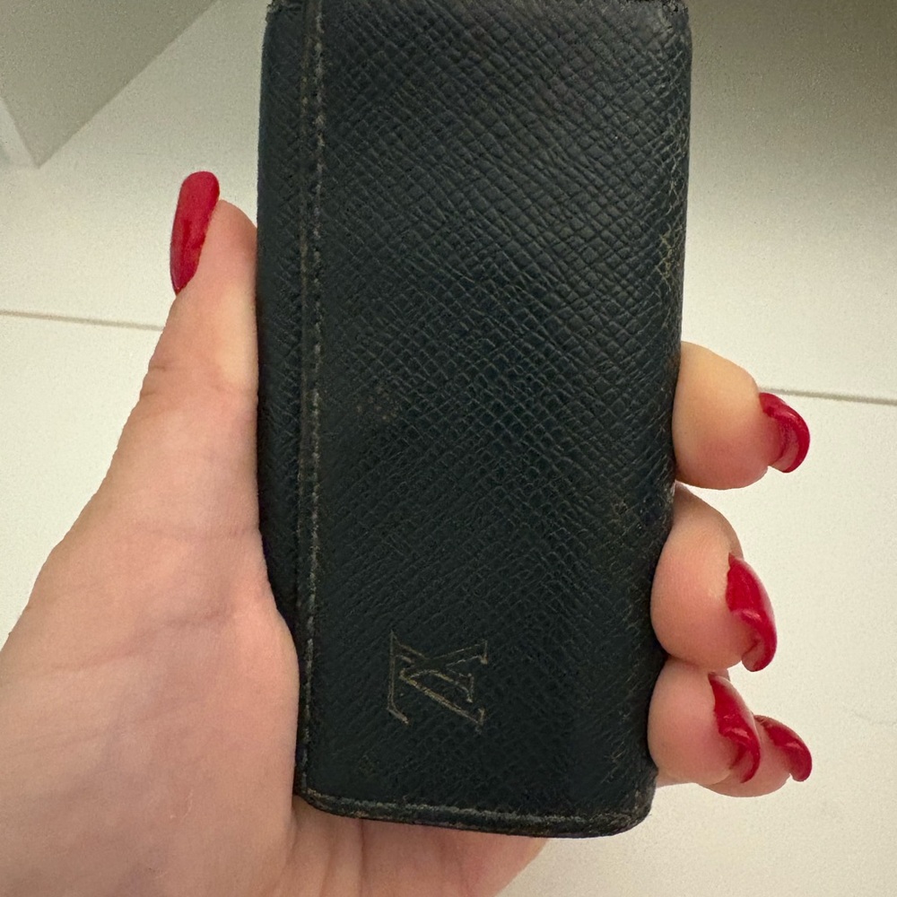 Louis Vuitton Black/Dark green Key Holder